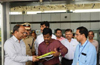 Many car buyers in city cheated by fraudster posing as airport security